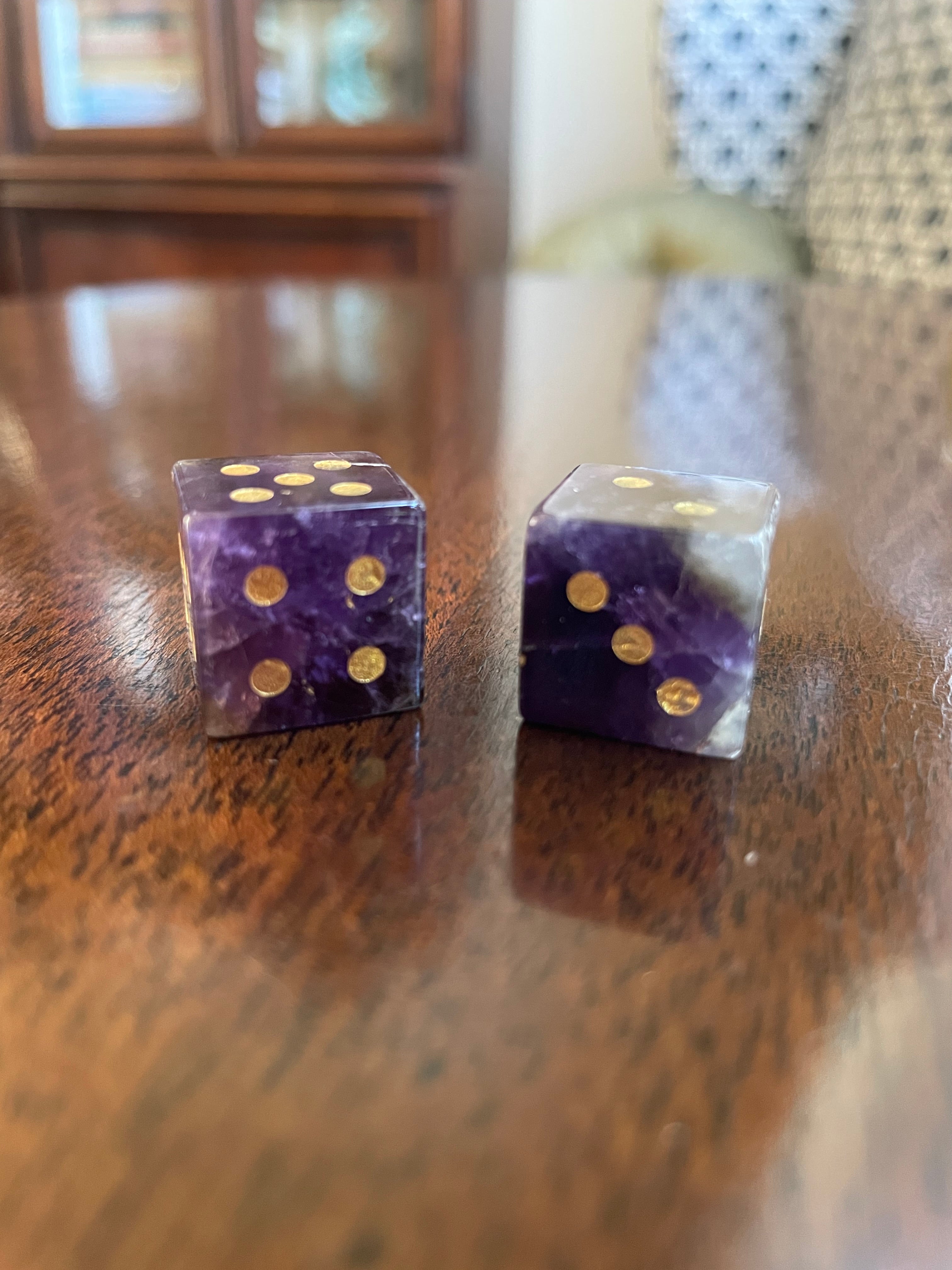 Amethyst Bougie Dice