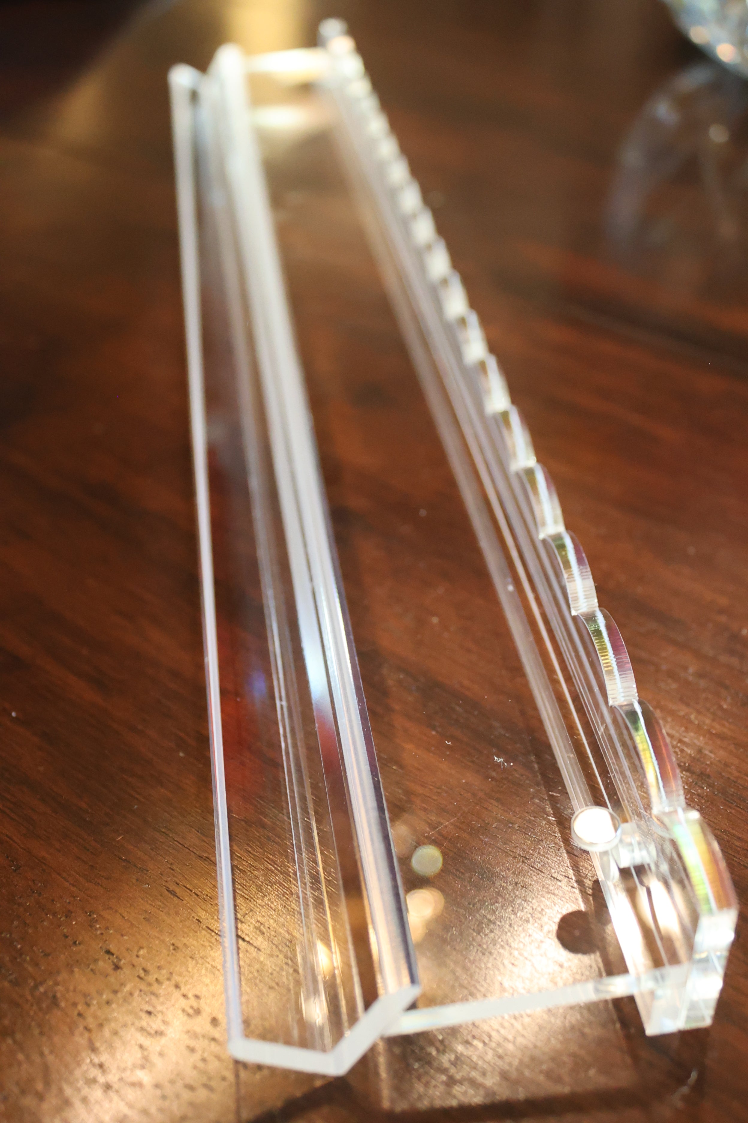 acrylic mahjong rack with magnetic pusher