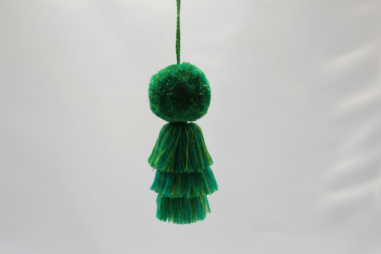 Green pom-pom 